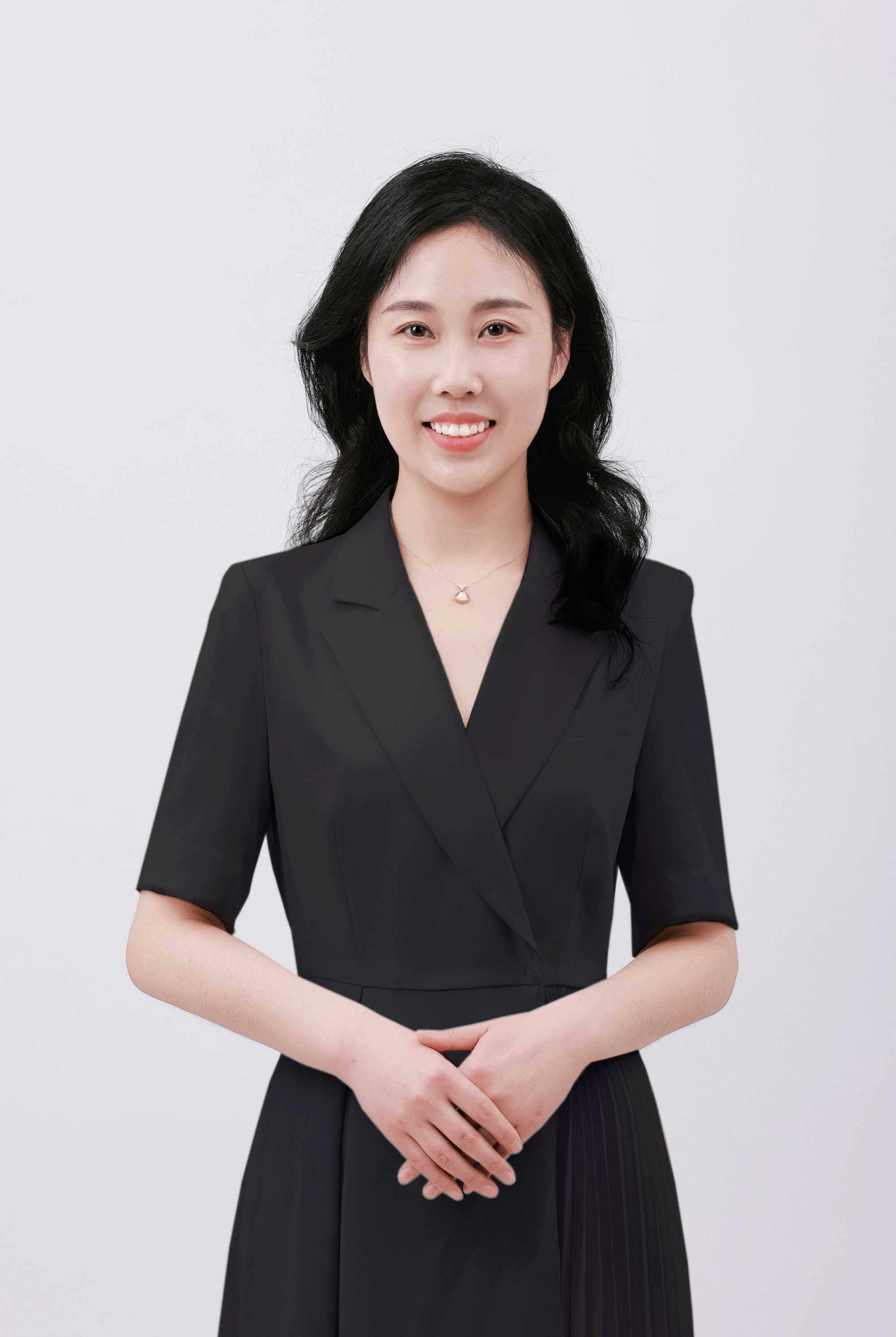 bca7a5338dda4f3cb4f495573e691295.png 副书记-胡巧娟.jpg