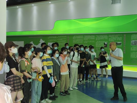0bfc42809b084c5f99e941429ca67afe.jpg